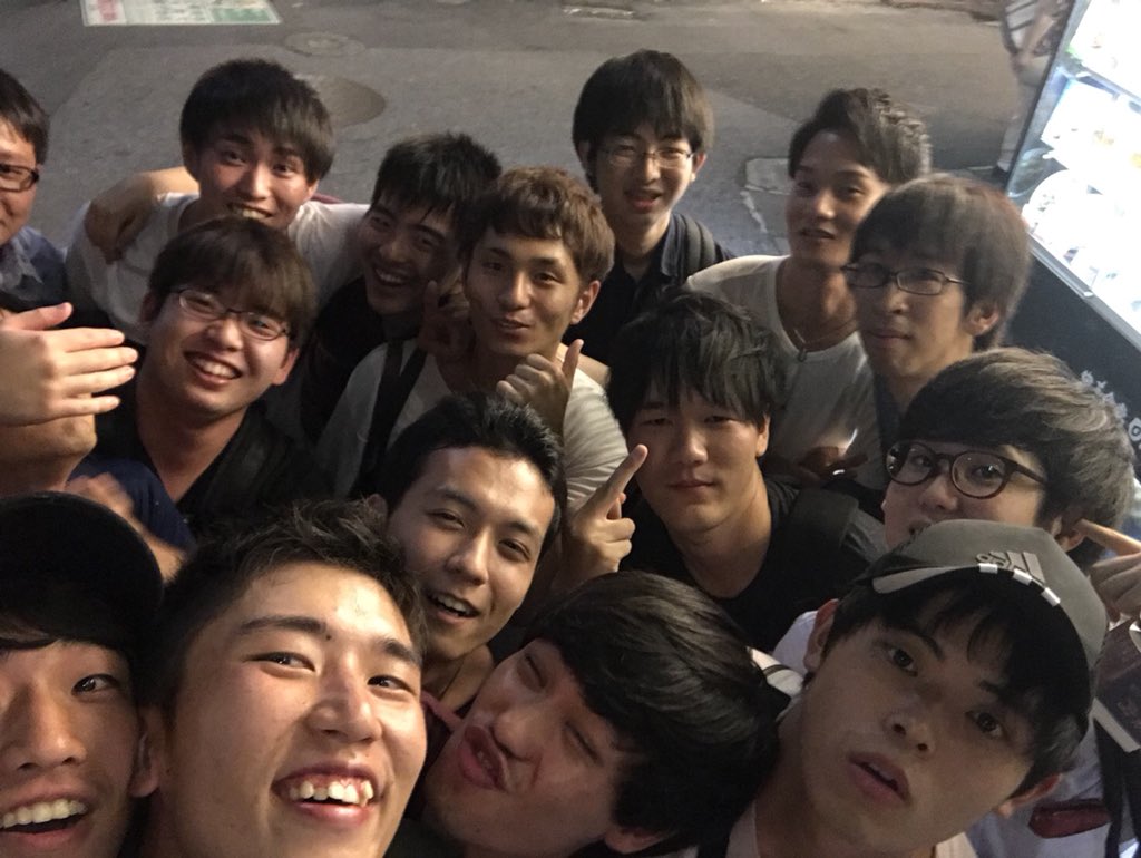germergorou's tweet photo. 昨日はみんな集まってくれてありがとう！
また集まろう！
次も幹事頑張ります✋
来れなかった人も次は来てな〜 https://t.co/1hIIdtmjSc