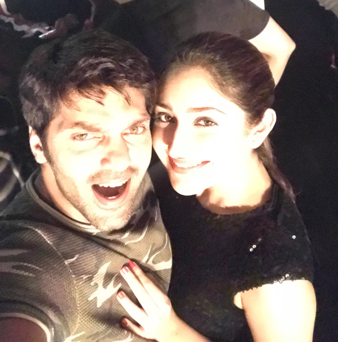 Wish U a very Happy Birthday juicy darling 😘😘😘😍😍 <a href="/sayyeshaa/">Sayyeshaa</a> Have a rocking year ahead 💪💪Wishing u the best of best 🤗🤗 Have fun 😍😍😘