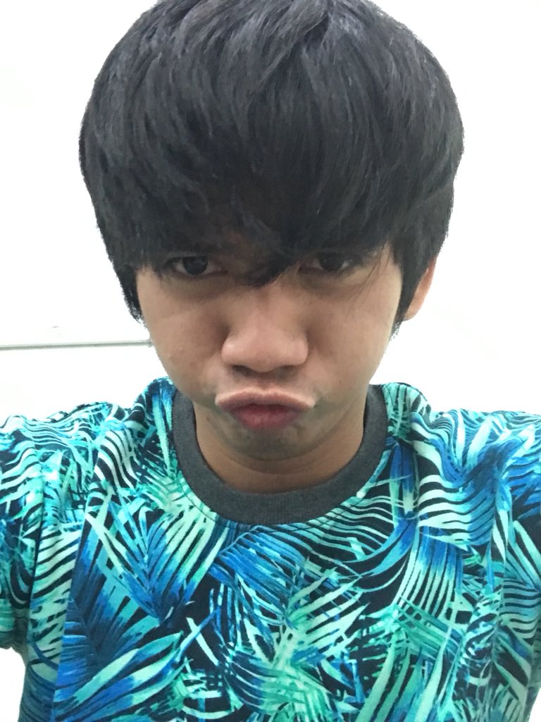 #2RDiTebingTinggiMDN
Manaaa suara nya K2RL Sejatikuuu😘😘😘👽👽