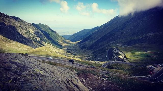 _GamerRaid_'s tweet image. #GamerRaid #EuropRaid2018 #205GT#Peugeot #transfagarasan ift.tt/2nvEO7b