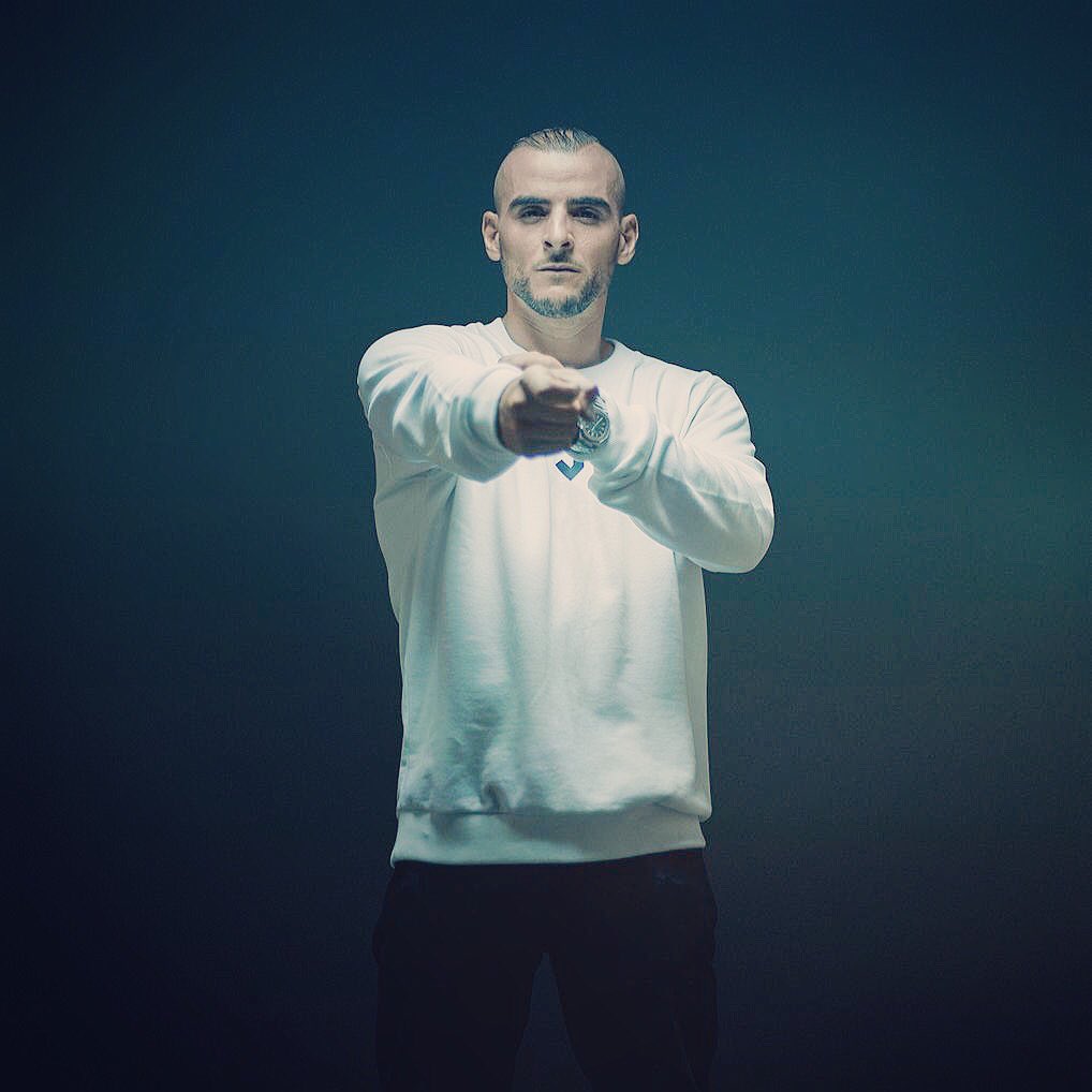 Fianso's tweet photo. #PÉGASE 👊🏽 https://t.co/V3XhgfrDpR