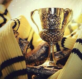 dailyprophetTH's tweet photo. Hufflepuff
ฮัฟเฟิลพัฟ 💛

#HarryPotter ⚡️
#โครงการแจกรูปกับเดลี่พรอเฟ็ต https://t.co/01H8RnTv0p