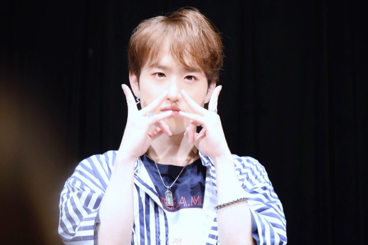 TodayzGI's tweet photo. 180811 @ アゼリア大正 1부
#TARGET #타겟 
#GI #지아이 #김효기
@target7official @TARGET7_K https://t.co/GVc2n9sEgJ