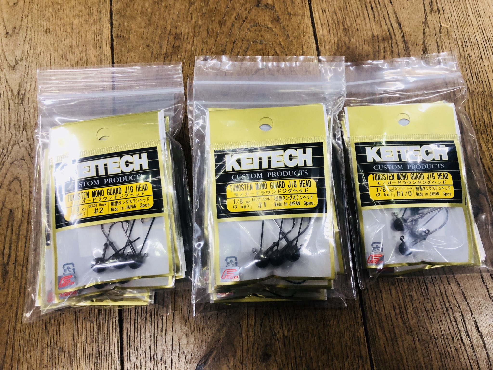 センターフィールド ケイテック スーパーラウンドジグヘッド1 16oz 3 1 oz 2 モノガードラウンドジグヘッド1 8oz 2 1 1 0 スーパーフットボールジグヘッド1 4oz 2 0 入荷しました