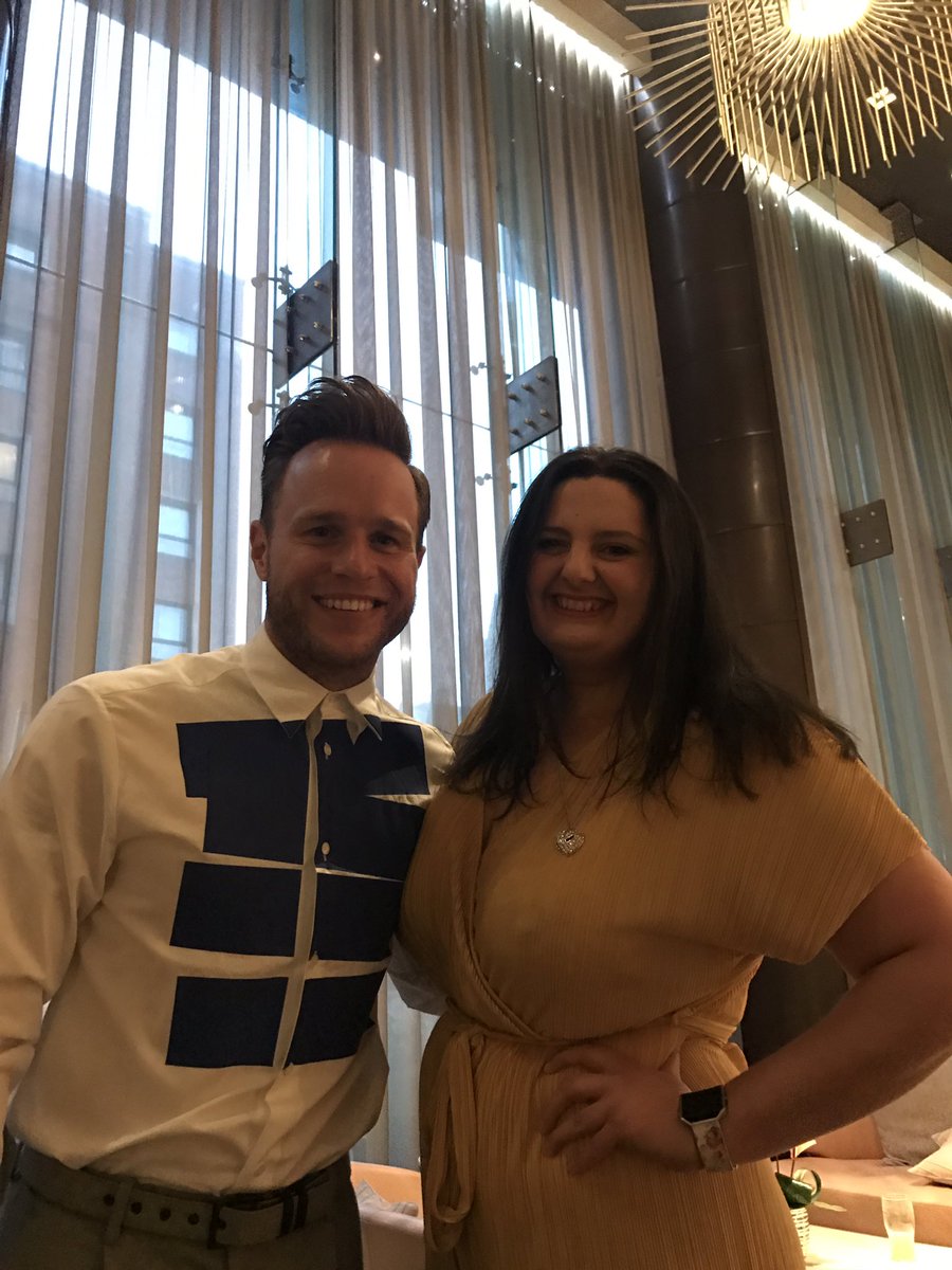BionicFrancesca's tweet image. We scrub up not bad @ollyofficial 😍🔥🔥🔥