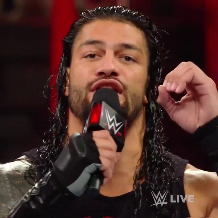 HandyRed's tweet photo. @WWERomanReigns can talk the talk and walk the walk... does NOT need a mouth piece!! Just give him a Mic and let him do his thing!  #CompleteStar and you can all #BelieveThat 😏 #B2R #GOAT https://t.co/E3fwC6IsWk