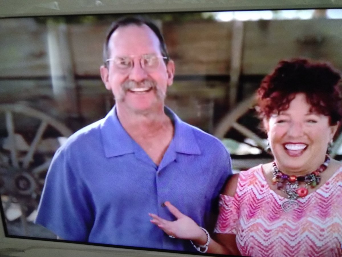 repolete's tweet image. Esta é a cara que che queda cando gastas millons nunha paletada #PoolKings