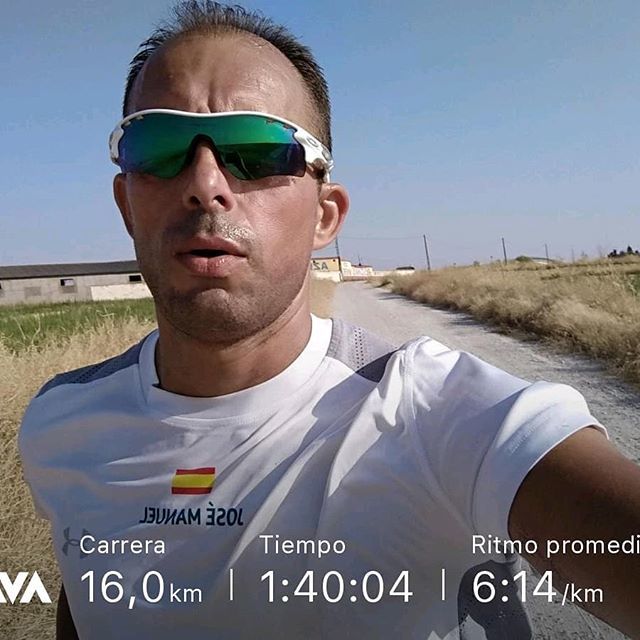 jmma19's tweet photo. Después de la lesión 6 días sin descanso, con cuidado y con buenas sensaciones, y más viendo que el perfil de bici de #triatlonbuelna es cuesta abajo 🤣🤣🤣. Ganas de que llegue #roadtobuelna #running #run #run4fun #correr #tri4fun #triathlon #instatria… https://t.co/gd29IKkWCP https://t.co/2BMhGEb0PG