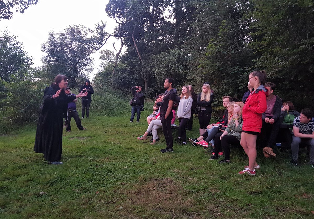 MostlyGhostly_'s tweet photo. @AmazeMeLEADER at #LochmabenCastle: Fantastic time guiding tours for young participants taking part in the week-long #AmazeMeLeader programme! Great working with #HiddenHistories of D&amp;G: a truly memorable night! Thanks @HistEnvScot for providing access #LoveDandG https://t.co/PTyDfguxEl