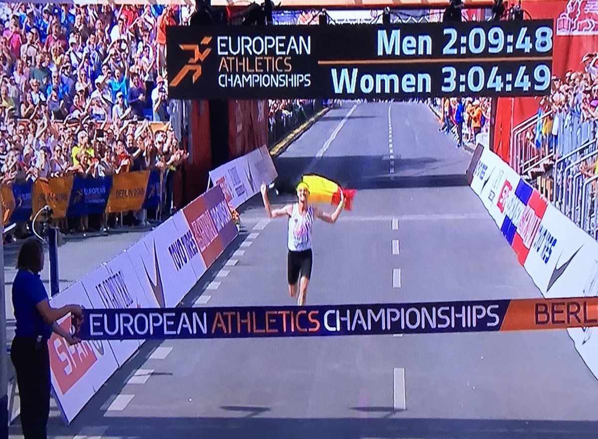 luckempen's tweet photo. Koen (van Roeselare) ist ein Berliner. #Berlin2018 #Marathon #KoenNaert @EuroAthletics https://t.co/jPvRPbYhNR