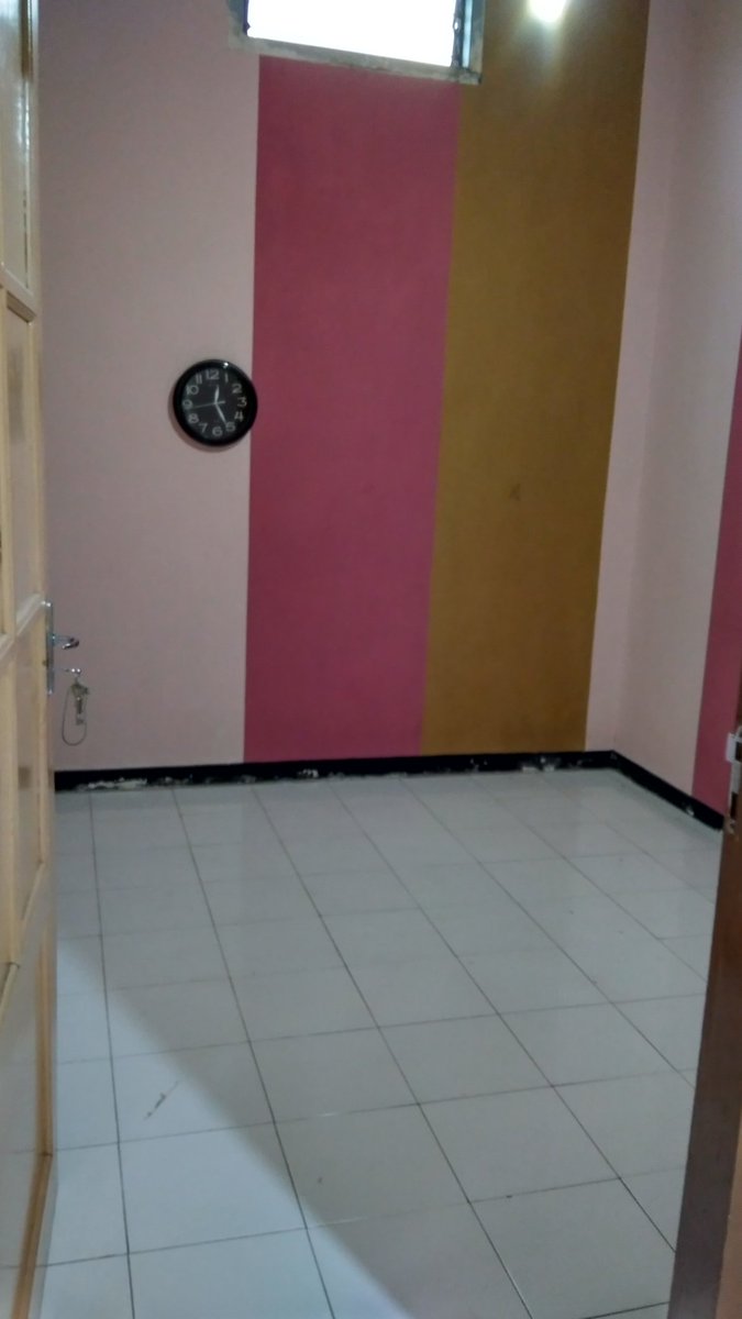 <a href="/jasacarikost/">#infokostmalang</a> menerima kos Putri .jl.tirto Utomo ggx .Landung sari.yang minat chat aj di 083115975547