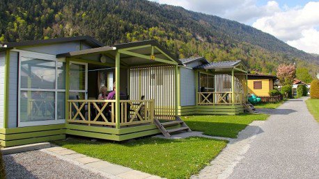 CampingGuide1's tweet image. Bungalow wieder online buchbar ab dem 7. September.
#camping #interlaken

booking.camping-guide.ch/lazyrancho/de/…