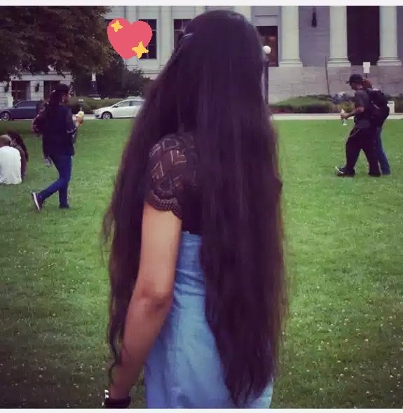 Kru__sha's tweet photo. Long hair for me came in a package of #commitment and #patience. #momslove #loyallove #StayAwesome https://t.co/tzTdtV7lip