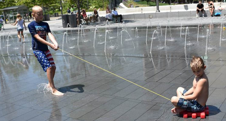 CLEPublicSquare's tweet photo. What creative games do you and your children create while you play? Here's something cool our friends at Summer Splash presented by The Cleveland Foundation made up the other day! #SummerSplashCLE https://t.co/ruXjxydBhw