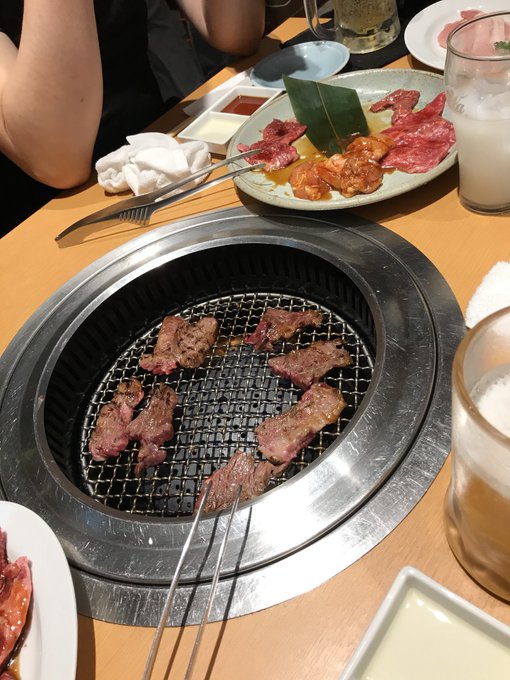 打ち上げは久々に焼肉でしたんー。お腹いっぱいになった! 