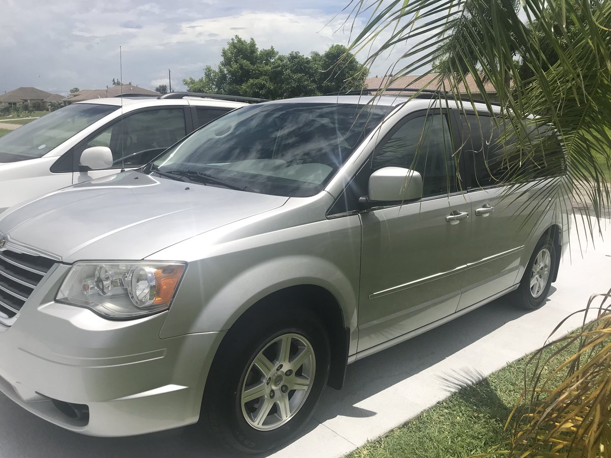 Ariggs24's tweet photo. Lost my man card yesterday 😂 at least wife is happy! #mancard #mancardlost #minivan #Chrysler https://t.co/p17rMkHVG5