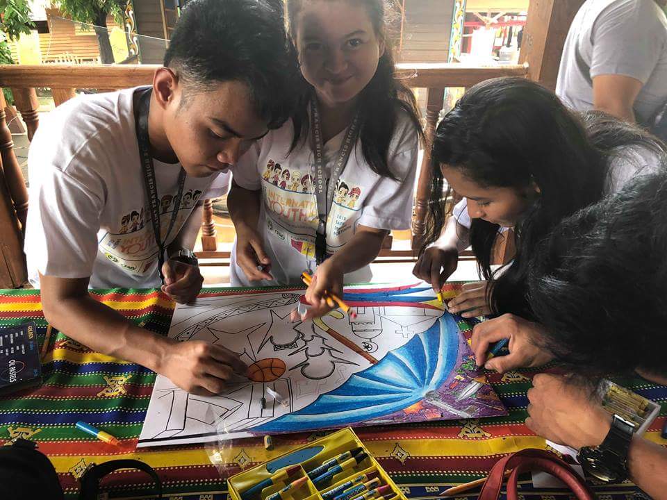 USGAAMagCot's tweet photo. Celebration of the International Youth Day 2018 with a theme "Safe Spaces for Youth"  #USGAlumniPH #FriendsPartnersAllies #USGAlumni #YES15 #YESEffect  #AFSEffect https://t.co/ldQkBi6m2o