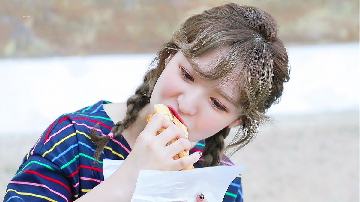 Oneul221's tweet image. 180811 배틀트립 #웬디 #wendy
bit.ly/2OreDKi
bit.ly/2vEFXxN
bit.ly/2P3DJ3d
bit.ly/2OylT7t