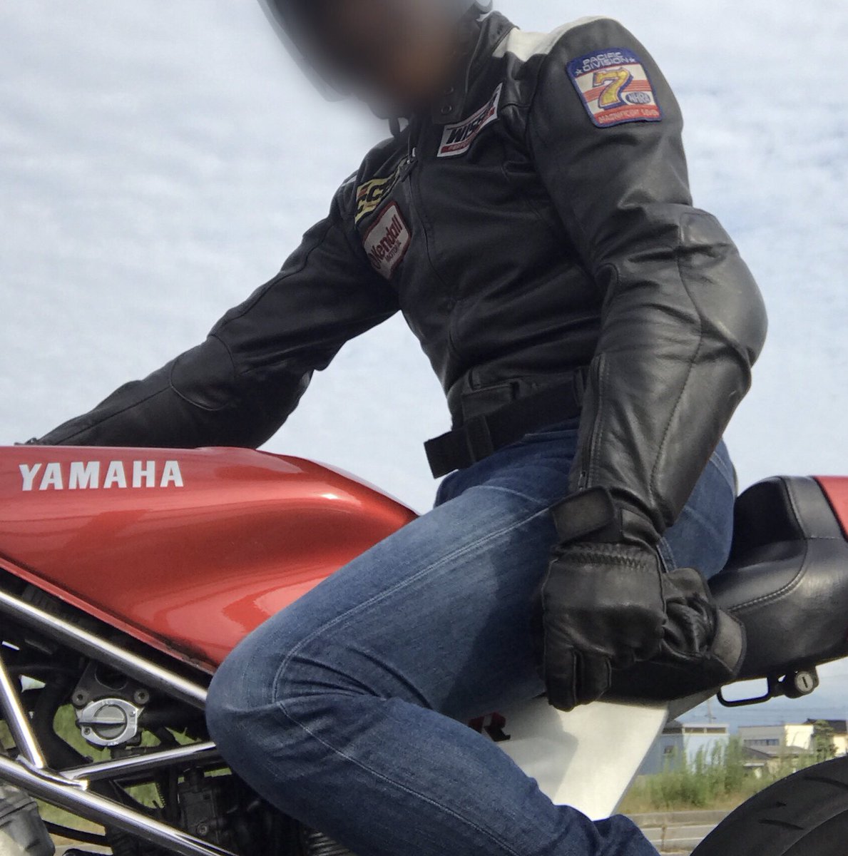 うさふー この革ジャンかなり古くてダサいですが好きなのよね