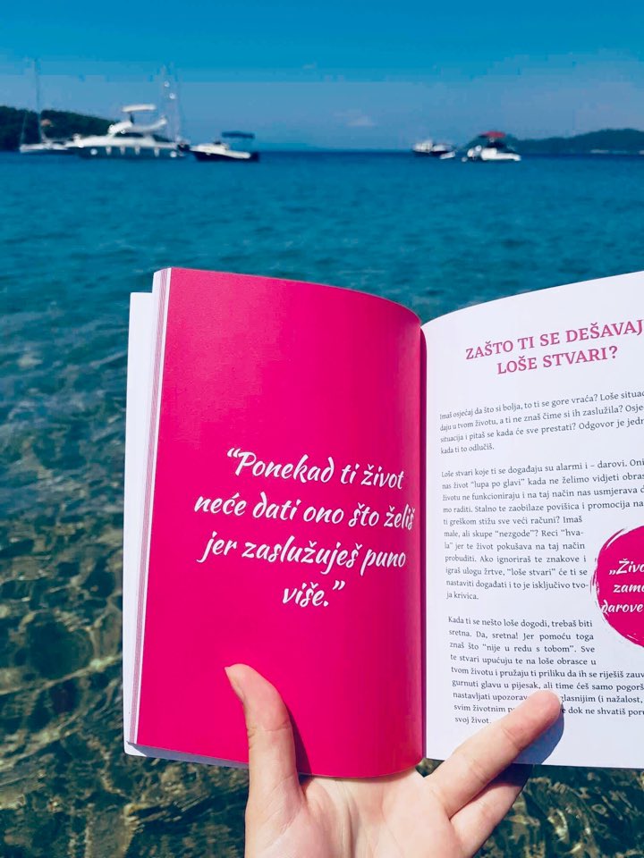 Naručite knjigu na: info@shhhefica.com ☀️🎀 #knjiga #book #nedjelja