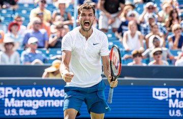 View image on Twitter