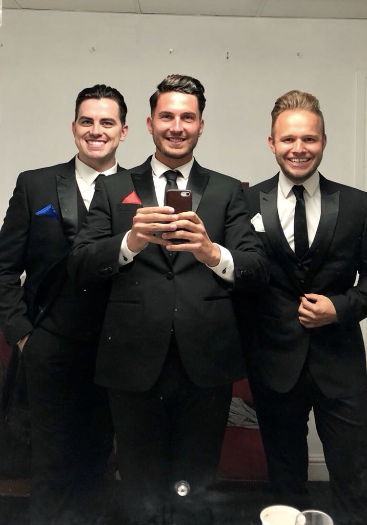 TheKnightsUK's tweet photo. Tonight we perform on the beautiful @cunardline #QE one of our favourite ships! #BestOfBritish #KnightedMusicians #Cunard #Knights https://t.co/rlRpPm7SQH