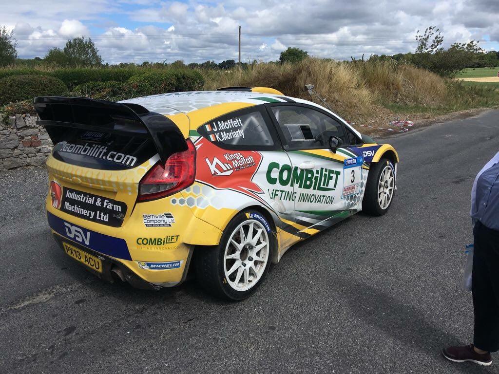 Josh &amp; Keith have had an excellent run through stage 4 of the Stonethrowers Rally to extend their lead over Declan Boyle to 20.1 seconds! 💪🏻

1) Josh Moffett
2) Declan Boyle + 20.1
3) Roy White + 54.4
4) Joseph McGonigle + 58.2
5) Darragh O'Riordan + 1:13.2