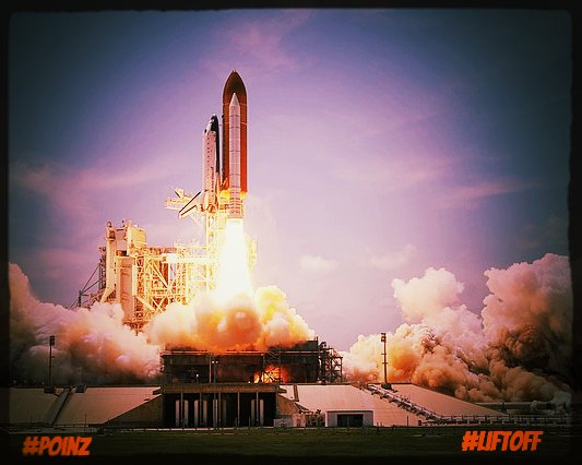 PoinzApp's tweet photo. Die Rakete steigt. Wir fixieren die letzten neuen Inhalte und dann gehts heute Nacht los. #poinz #apprelaunch #togetherismore #liftoff #shootingtothemoon #switzerland #livestream link in Bio https://t.co/FY9kaMowHl