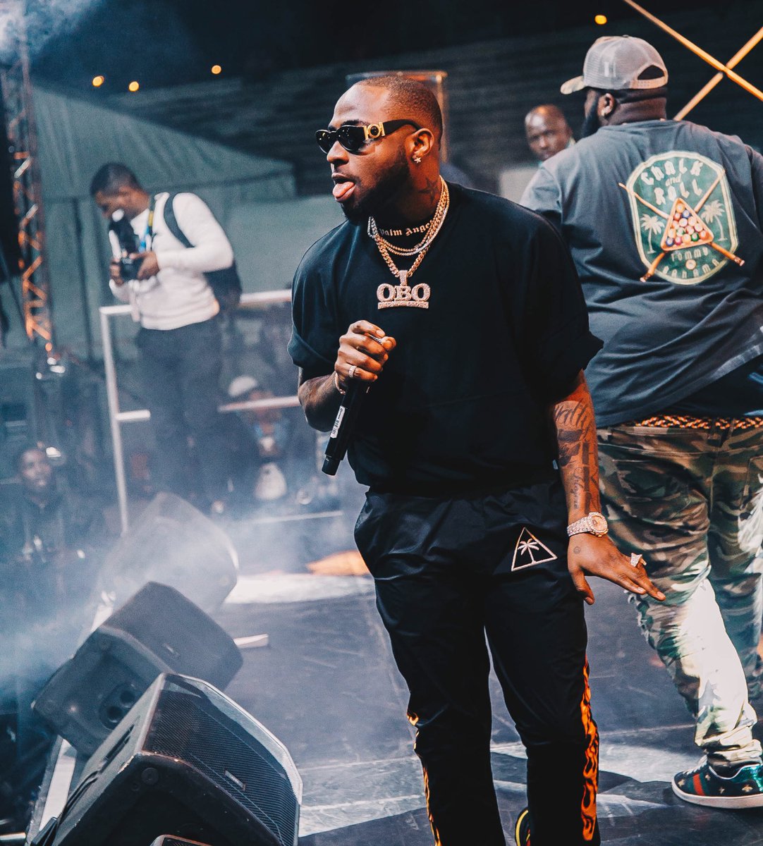 davido's tweet image. ROCKSTAR LÈ LÉYI 🌍🌍🤯🤯🔊❤️ 💫