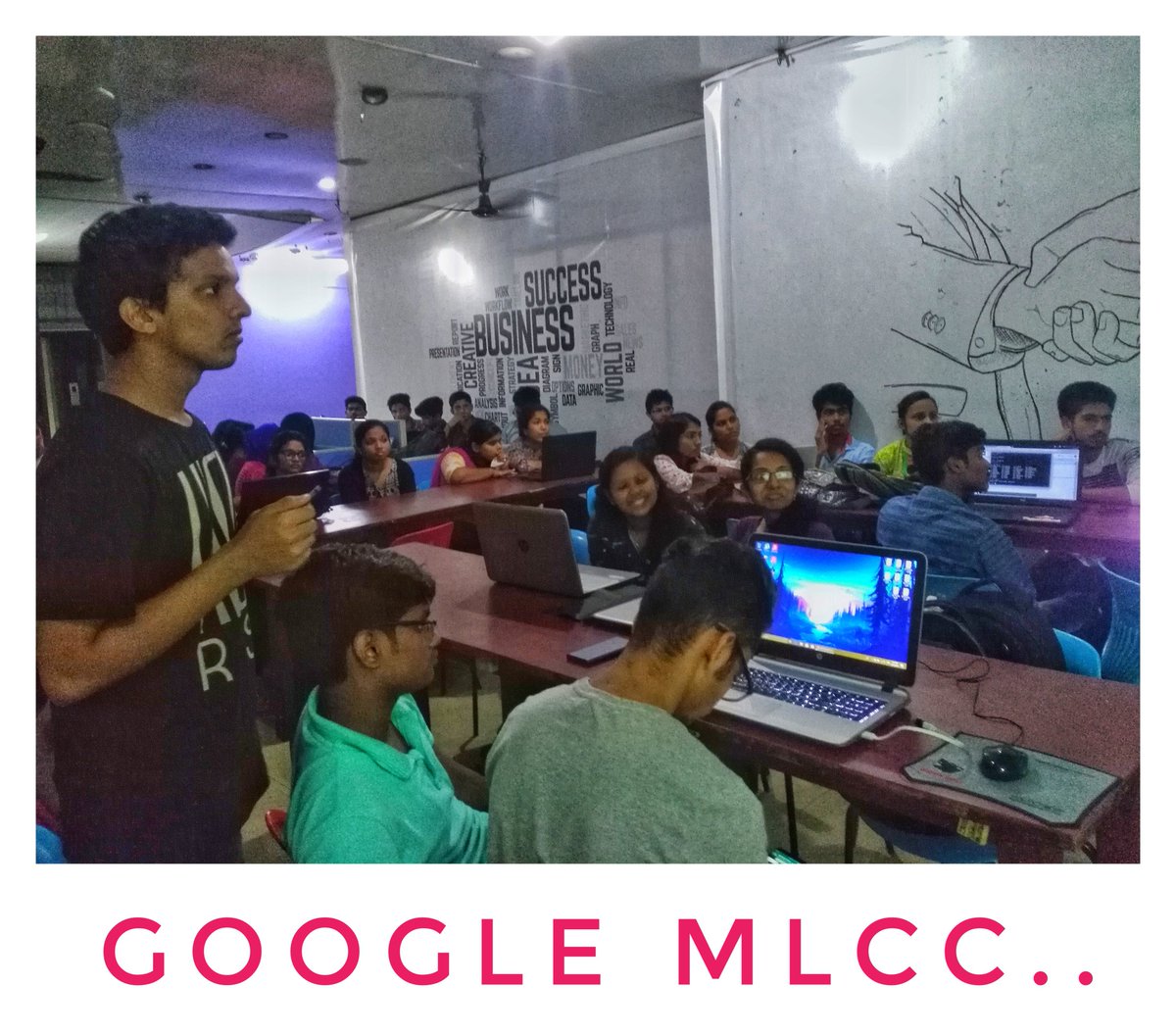 anuragcparikkal's tweet photo. Google MLCC - Week - 1
#IndiaMLCC, @startup_mission, @GoogleAI, @KTechnolodge https://t.co/zOmezm57WI