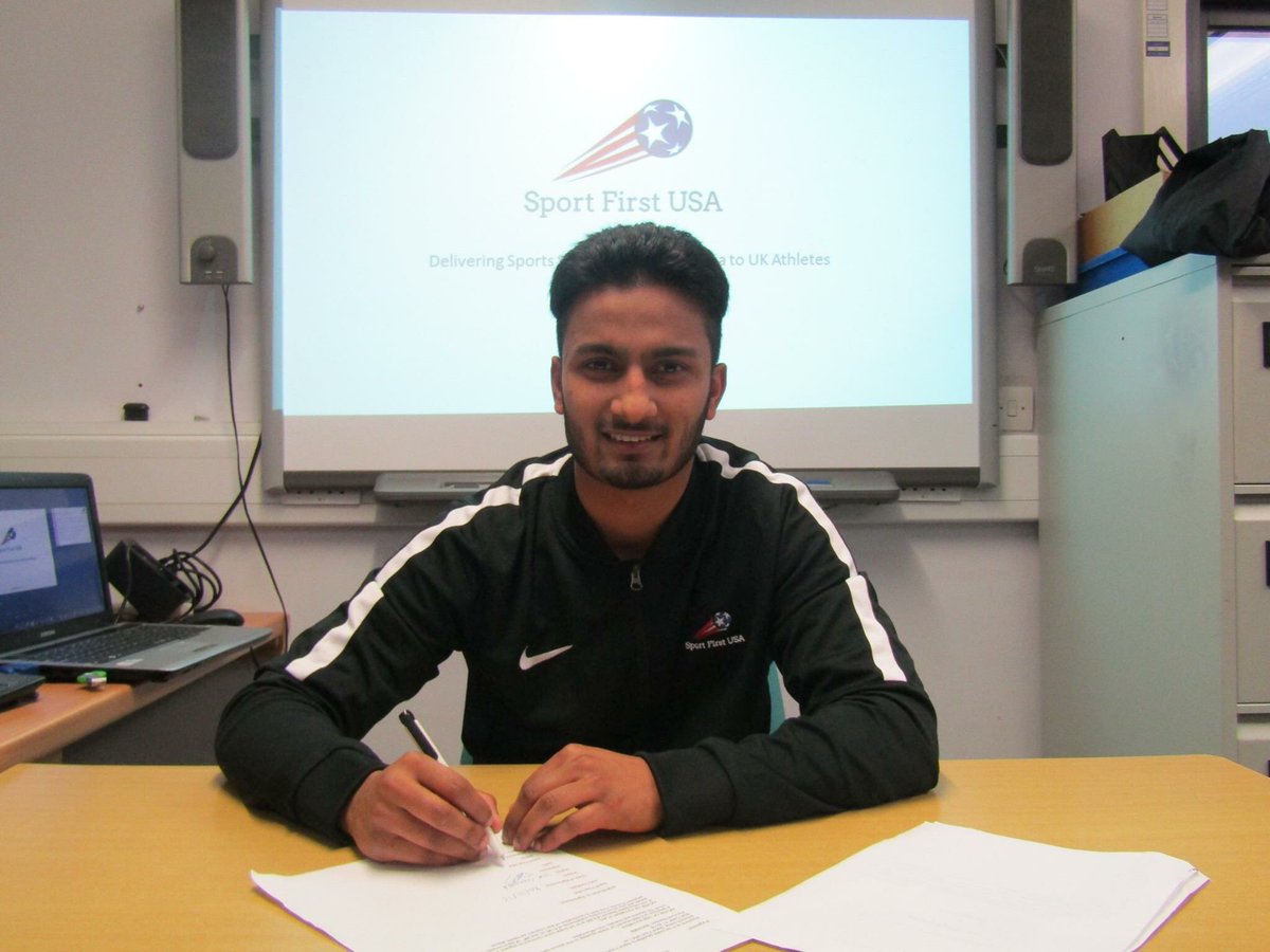 SportFirstUSA's tweet image. #GameDay ⚽️🇺🇸 Good luck to our athletes Joshua Pinto Pearce Martin Karl Molloy today for their first Pre Season Game representing @TSJCATHLETICS | Here’s a throwback to when they first committed to going to the USA! 

sportfirstusa.co.uk