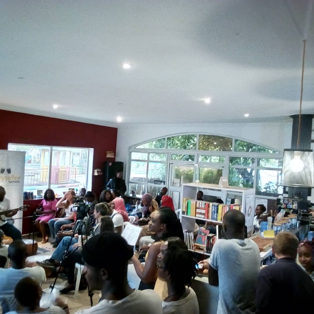 engageradiong's tweet photo. About yesterday...
Story Teller Series by @abjstoryteller was epic!

#abujaevents
#storyteller
#storytellerseries 
#truestory 
#sundayfunday
#engageradio https://t.co/5ml2FMxtkb