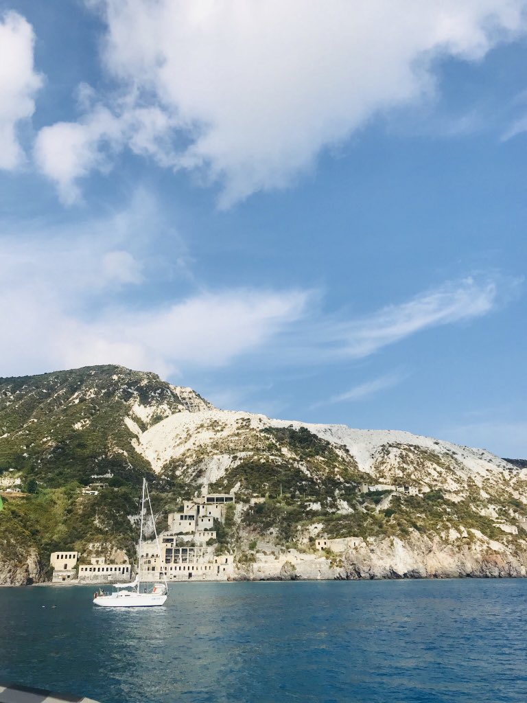 Isole Eolie here we are..
#proudtobeitalian #IsoleEolie #FrankGallucci