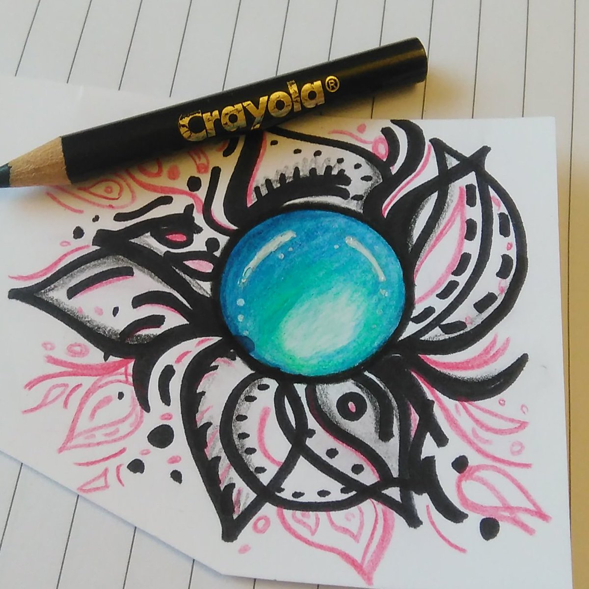 HsCreativeworld's tweet photo. Small pencil or big gem?? #gemstone #zentangle #bluestone #artwork #design #draw #crayola #create https://t.co/dpPggWhIFh