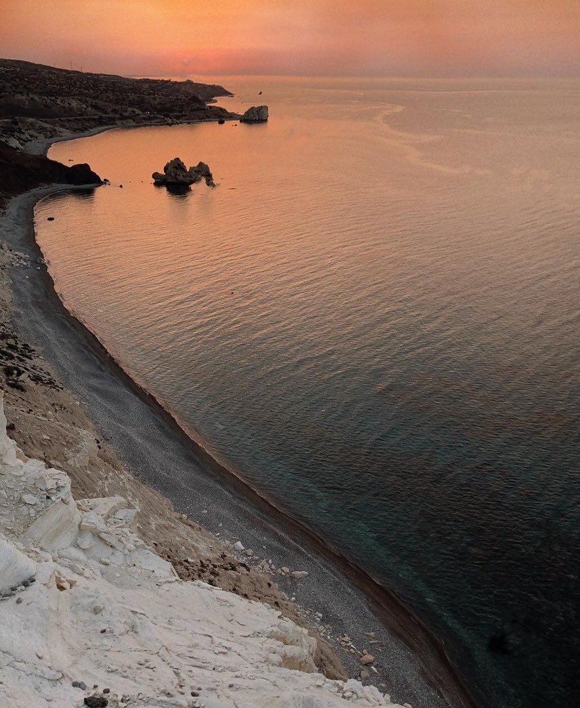worldbeachh's tweet photo. https://t.co/VR7Ibpyx6q