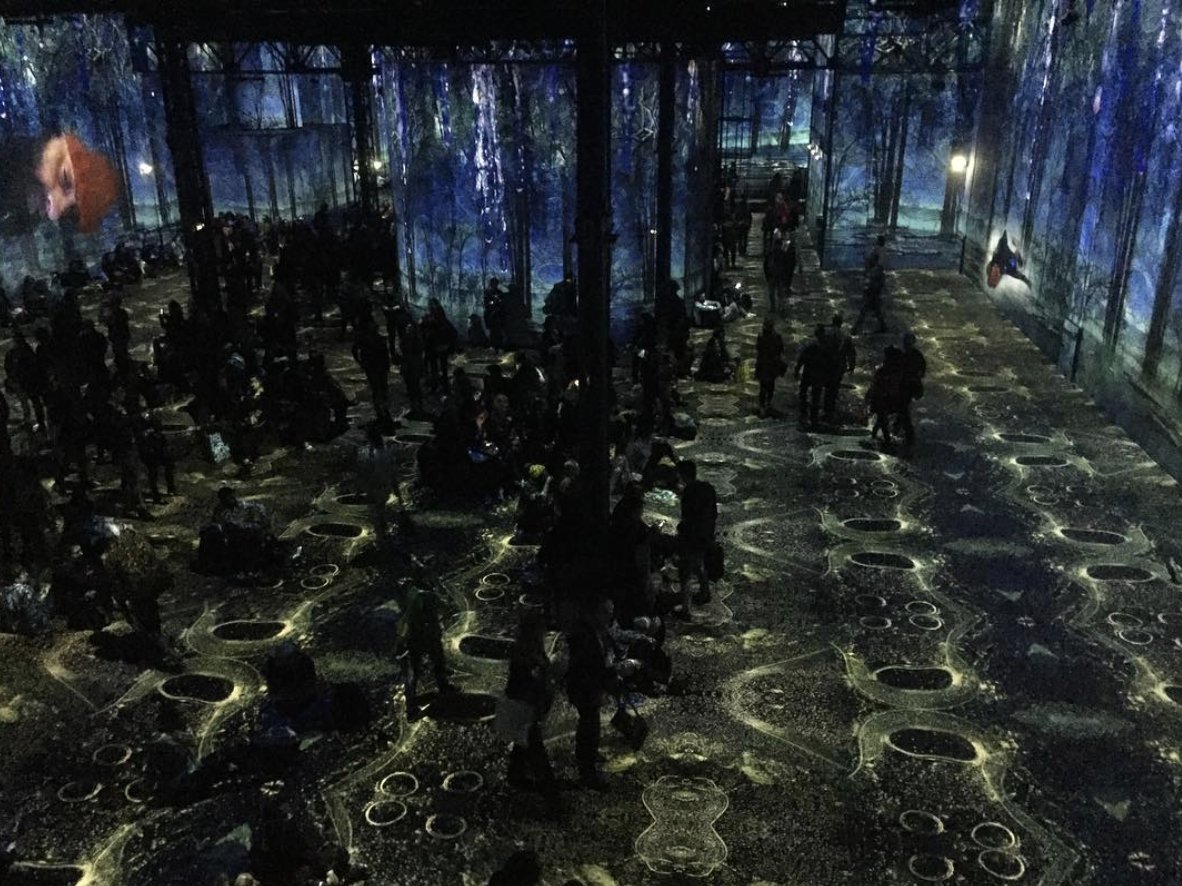 Susy_freret's tweet photo. spectacle magnifique à l'#AtelierDesLumieres 😍 https://t.co/twlgoJ9GLz