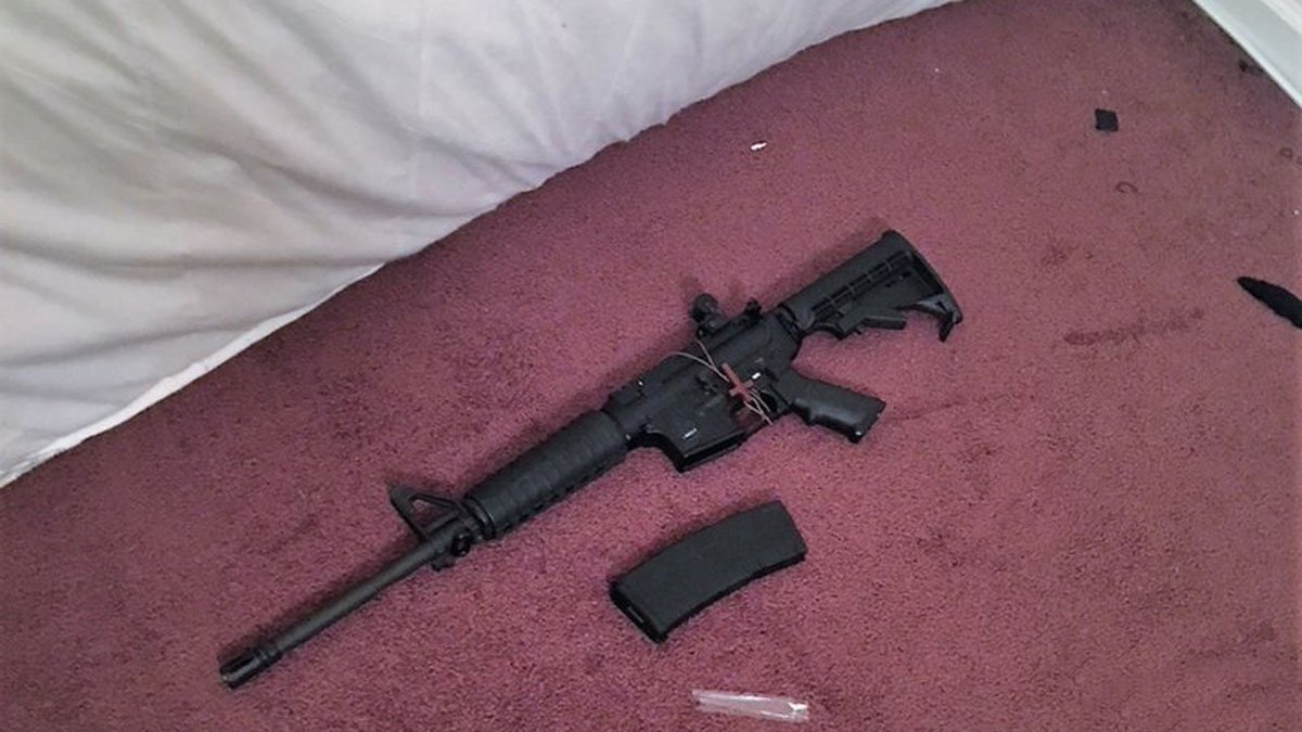 Teen arrested after posting video of stolen AR-15 on Instagram, police say bit.ly/2L8VCKu https://t.co/cQWqEN8N7M