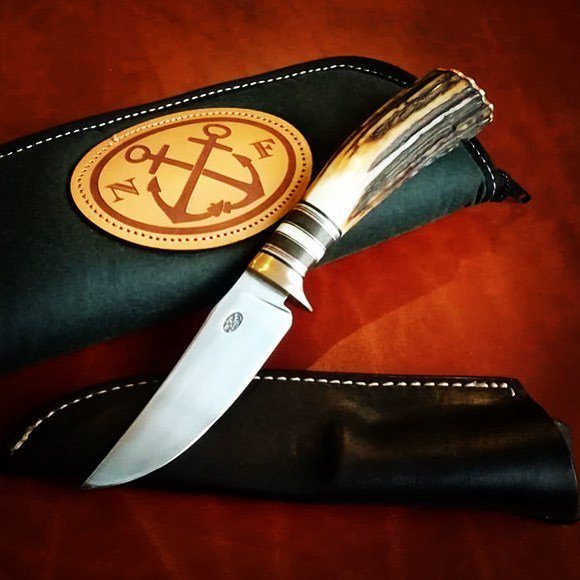EdgeMattersUK's tweet photo. Gorgeous #scagel inspired fixed blade by #spanishknifemaker Nicholas ,Please tag him If you can 😎👌🏻#edgemattersfam #edgemattersuk #edgematters #knivesofinstagram #customknifemaker #customknivesofinstagram #customknife #customknives #handmade #handmad… https://t.co/4FcB75Qjtx https://t.co/YzZpV59FlX
