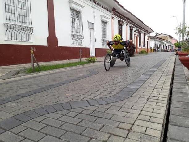 1 en #Buga, #Colombia.

Esta mañana he participado en la segunda edición de la <a href="/CarreraSer/">Carrera Ser Inspiración</a> que se disputaba en esta ciudad del Valle del Cauca.

Un evento totalmente incluyente para nuestro deporte adaptado con mas de 6 categoria con distintas "Capacidades".

<a href="/FranciscoSancle/">Francisco Sanclemente 🇨🇴</a>