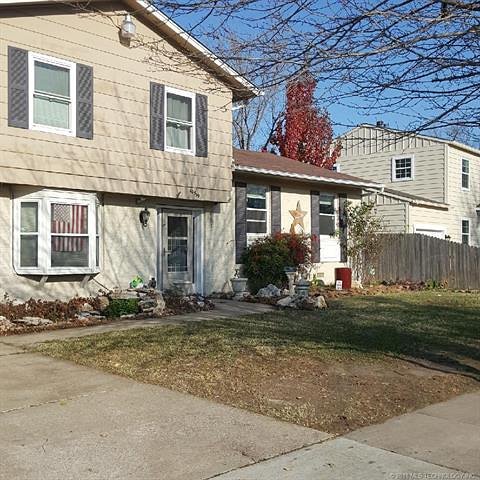 abuslon's tweet image. Open House today Sunday 8/19/18
"Home Salons Built" perfect for any business you desire. Come and see me today 1pm-5pm. 
tulsa.mlsmatrix.com/matrix/shared/…