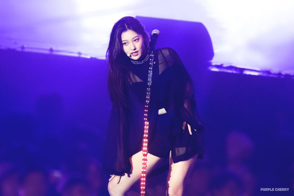 loonafiles's tweet photo. — yerim ♡ [ 180819 ]

© purple cherry

[ #yerim #choerry #loona #에림 #최리 #이달의소녀 ] https://t.co/1x5GVArKkl