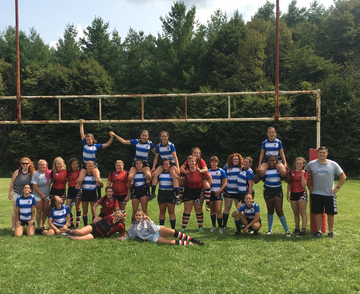 U15WCountyRugby's tweet photo. What an amazing day! Girls played amazing today and are the NRU Champions!! Thank you to Brantford and London! This is what rugby is all about 🙌🏼 #family https://t.co/3M1avXNMsQ
