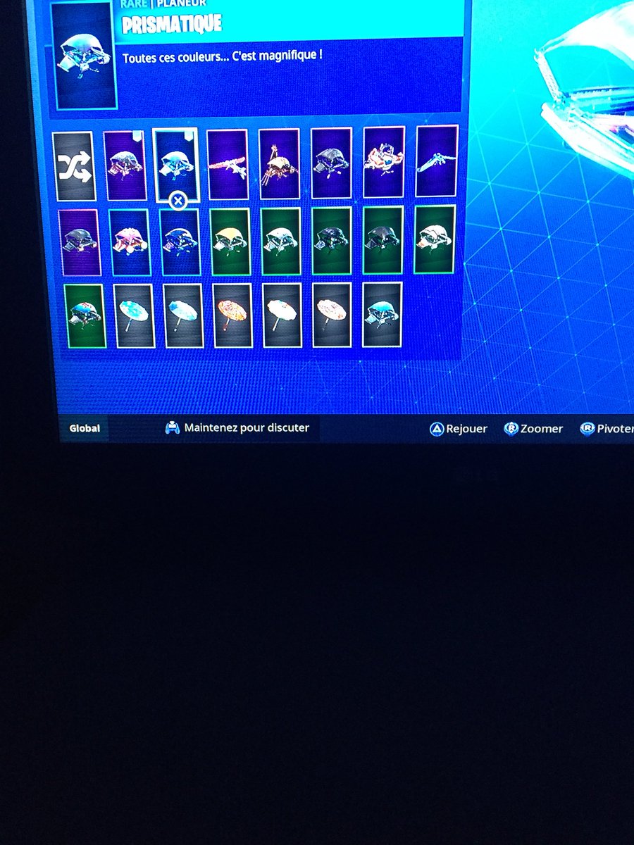 TvBoc's tweet photo. Compte à vendre 130€ +700 top 1 / 4.50 de k/d intéressée venez priver payement par carte psn https://t.co/ObQgIuI9o2