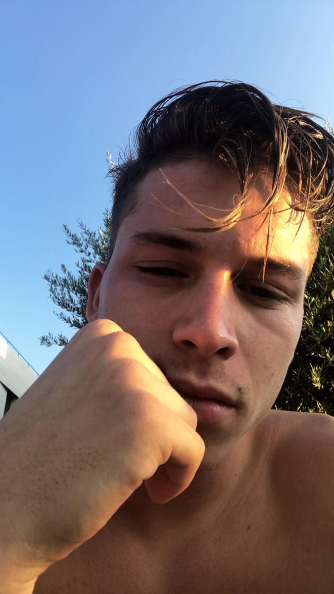 UpdatesRaoul's tweet photo. 📸| @Raoul_ot2017 vía Instagram Stories💛 https://t.co/pKM3gFCpwK