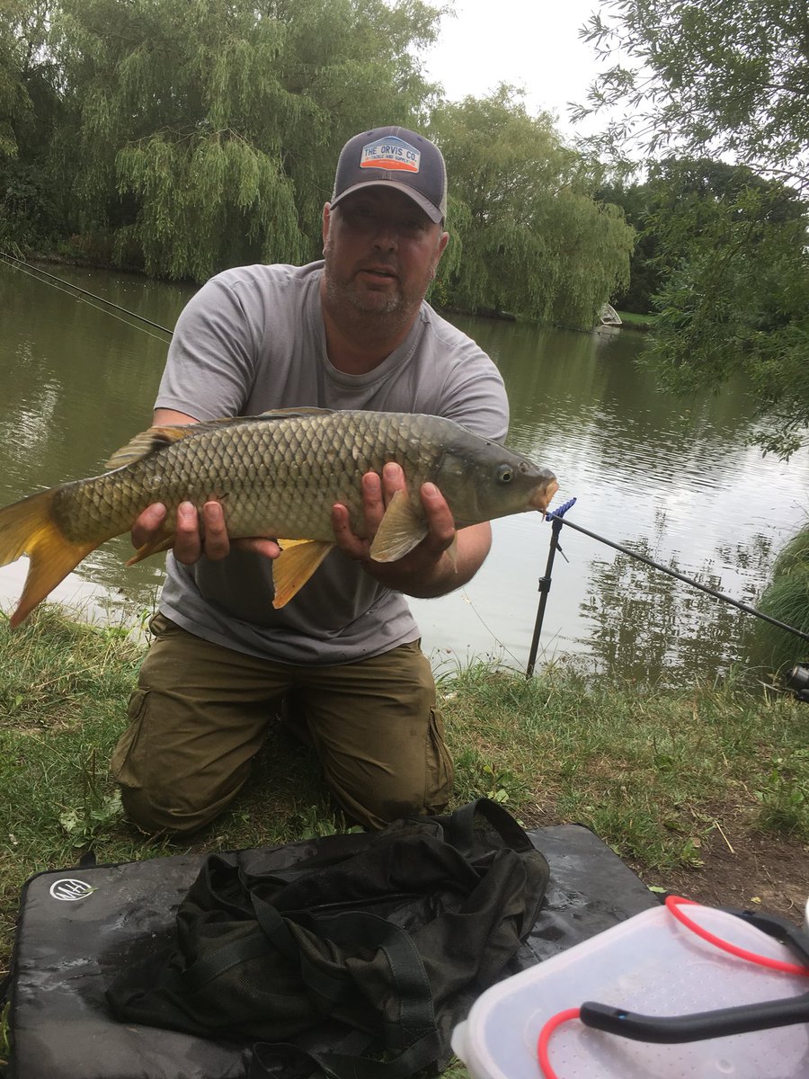 wetherbyanglin's tweet photo. Recent trip to #westerlylakes bagged a few #mudpigs great day out #fishing #outdoors #carp #haveago #lovefishing #relaxing #goingagain https://t.co/OcoSGjG6Fq