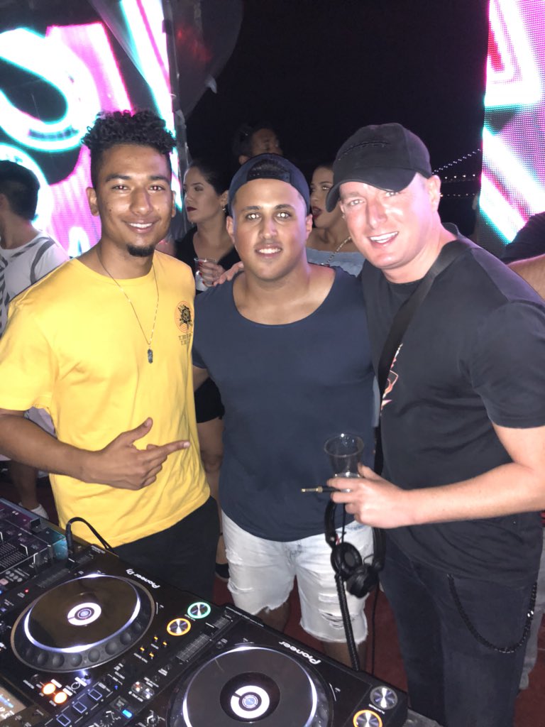 striveandvader's tweet photo. Massive love to @KryderMusic and @CrustNation last night. NYC Boat Party was a vibe!!!!! Now somebody get Chris a tan !! 😎😜 #groove #nyc https://t.co/RBXFNyaGx7