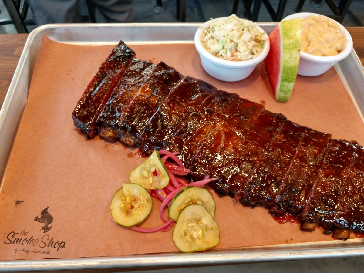 MikeWendt's tweet image. 1st Place #Ribs &amp;amp; Best Bar #Wings... the names say it all! 
📸 from our recent @WickedBitesTV shoot at @TheSmokeShopBBQ

#AssemblyRow #Somerville 
@NESN @andyhusbands
@AtAssemblyRow 
#BBQ #Barbecue 
#BostonFoodie