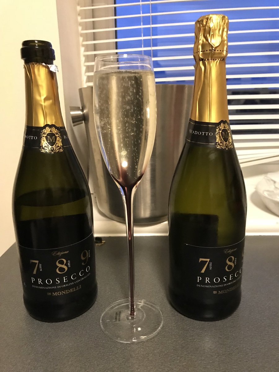 JayneLoveday01's tweet photo. Standard weekend at work.... freeing staff from lifts, unblocking toilets, staff traumas and the occasional bit of actual nursing! Grateful for 10 days off now! #AnnualLeave #TimeForBubbles #RestAndRecoup https://t.co/mB5XGSUlY7