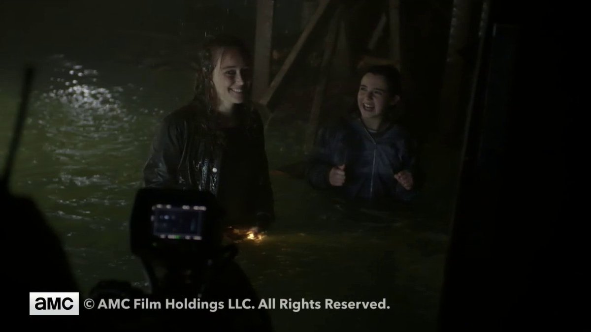 theDebnamNews's tweet image. New BTS photos from #FearTWD 4x10 (via @theDebnamNews)