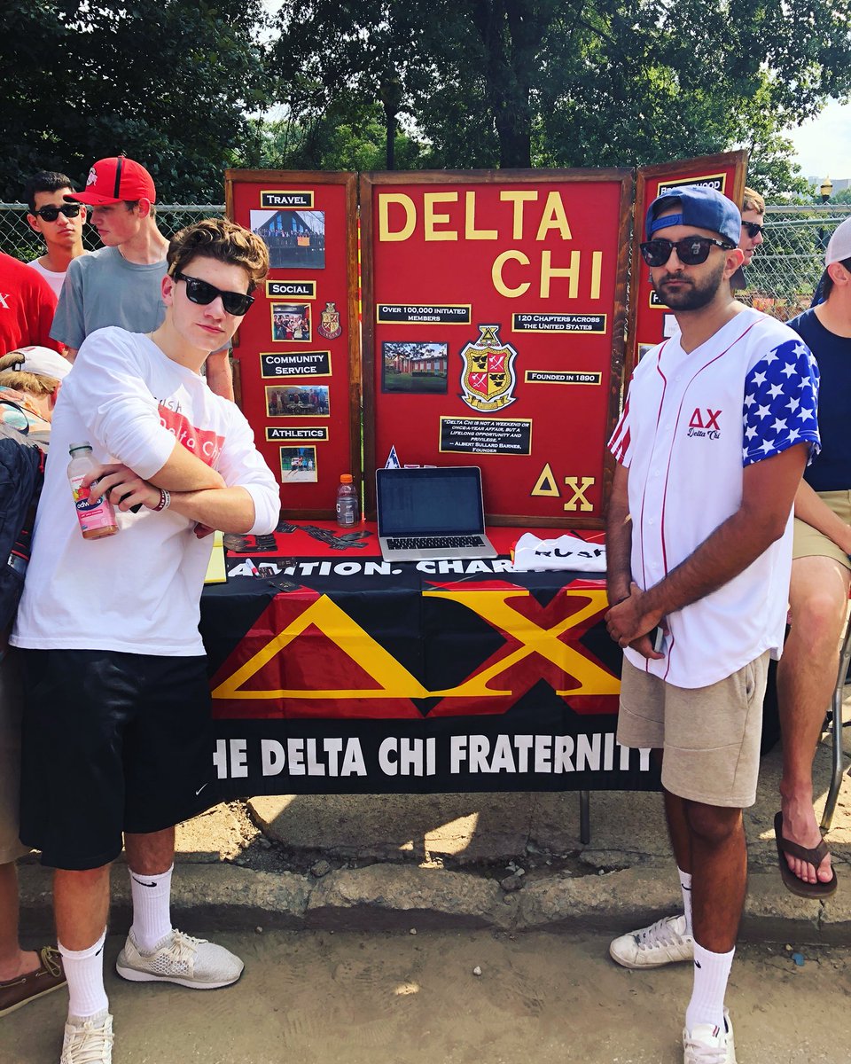 OSUDeltaChi's tweet photo. Come check us out at the involvement fair across from Weigel Hall until 7pm today! #rushdx #rushdeltachi #gogreek #new2osu #osu #greeklife https://t.co/NN3NxT4hpg